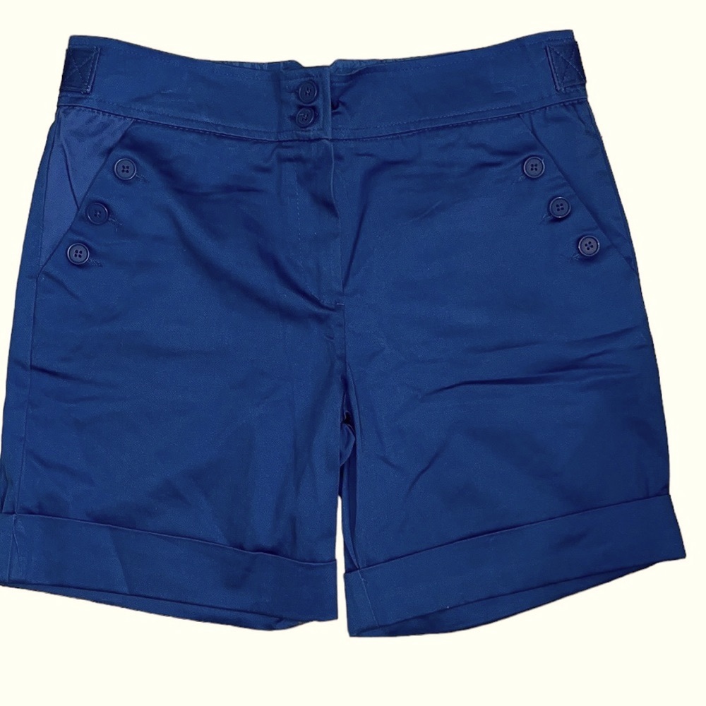 Bella Rose Women’s Cuffed Shorts Size 6 Blue